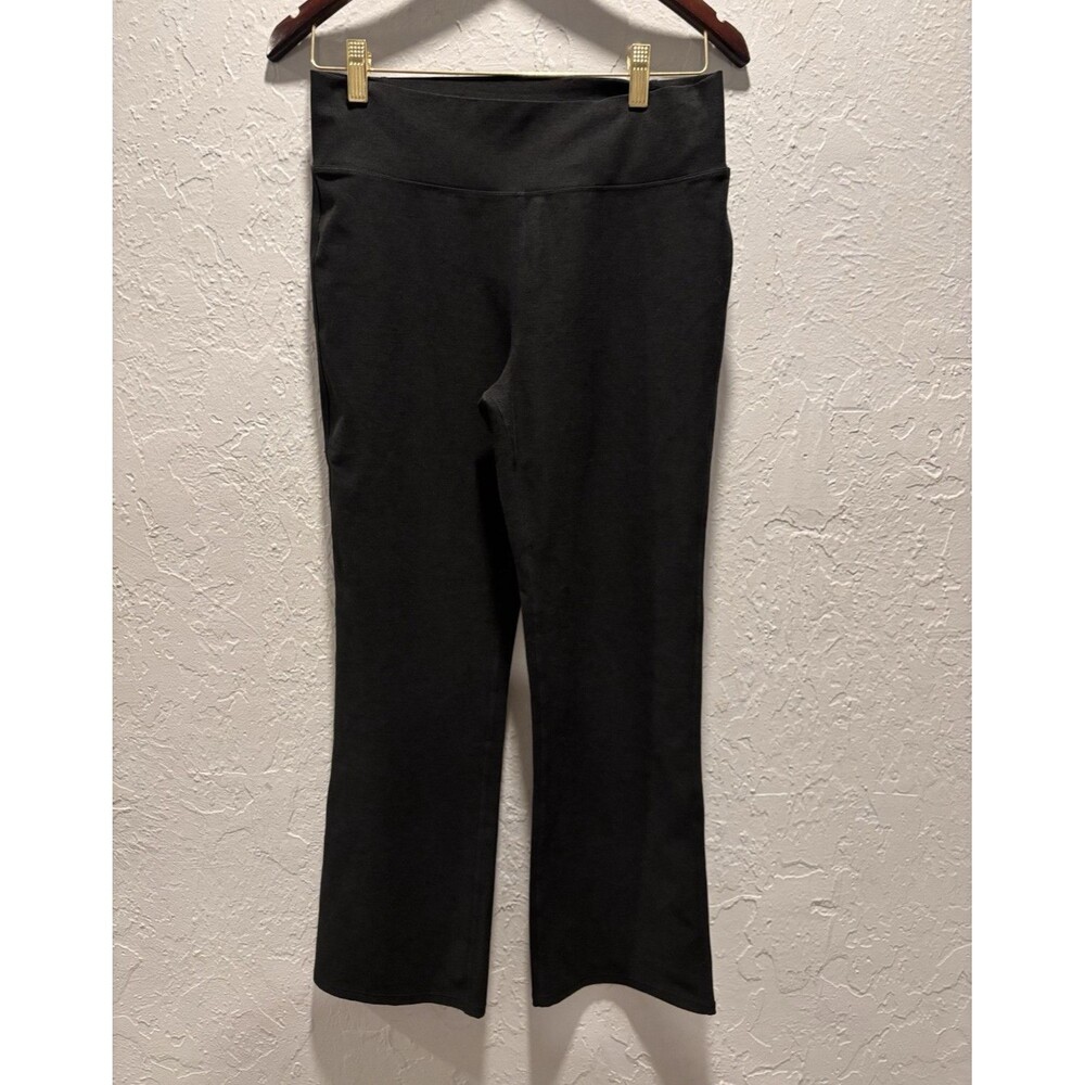 Vuori Women’s Black Flared Active Fit Pull-On Pants M Yoga Gym Stretch